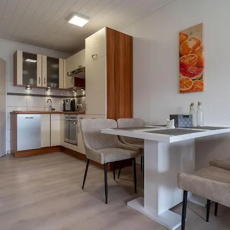 Reihenmittelhaus Popeye Holiday home